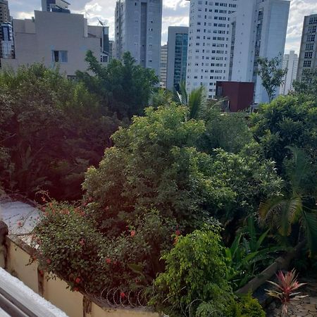 Espaco Inteiro Para 08 Pessoas Proximo A Area Hospitalar Em Bh 贝洛哈里桑塔 外观 照片